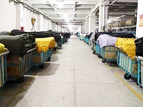 針織布中查車間